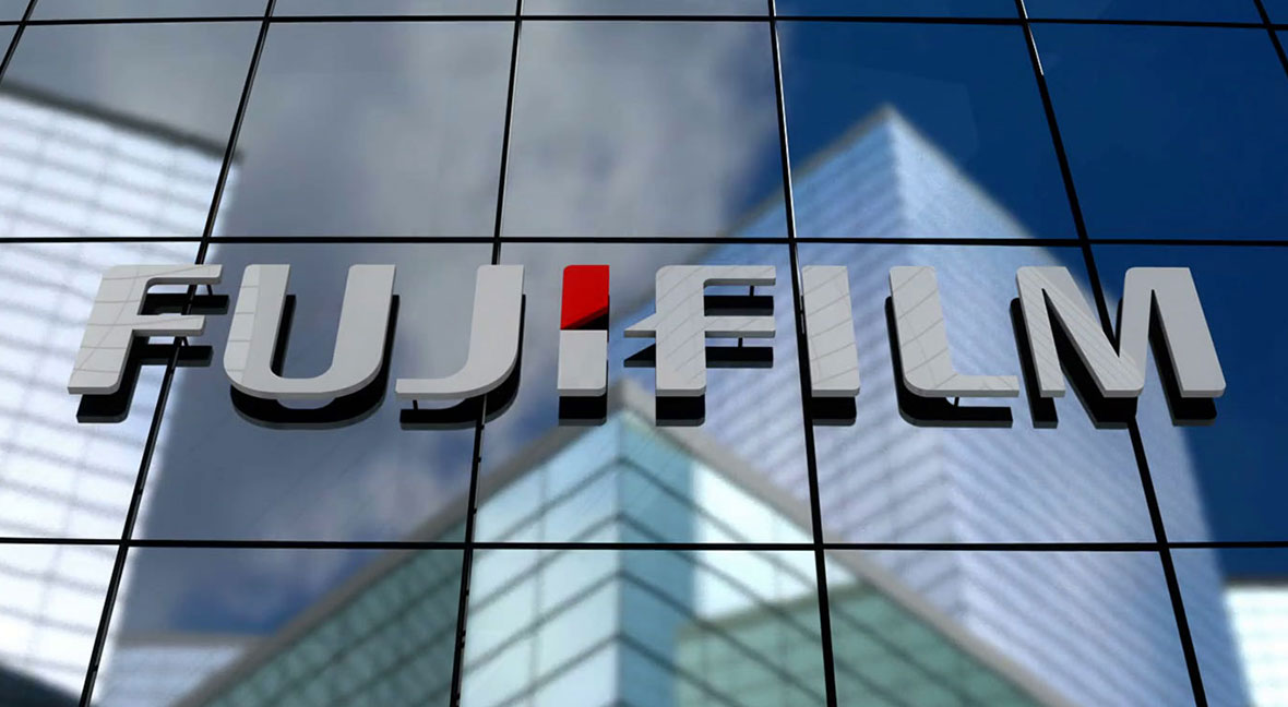 Setting up a service network for Fujifilm